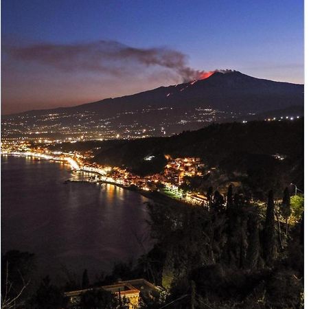 Naxos Sicilian Luxury Apartment ジャルディーニ・ナクソス エクステリア 写真