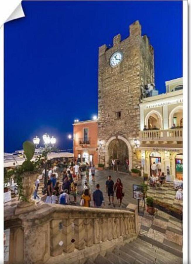 Naxos Sicilian Luxury Apartment ジャルディーニ・ナクソス エクステリア 写真